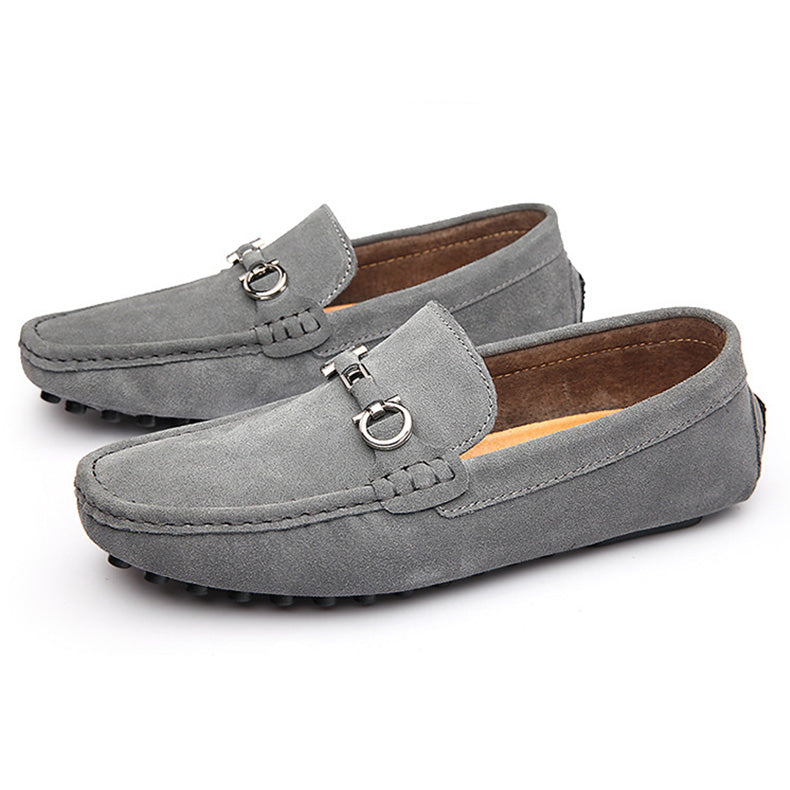 Versatile navy men's comfortable slip-on loafers. Moccasin driving shoes, perfect for casual footwear.