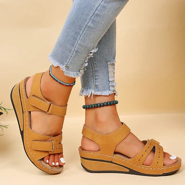 Women's open toe summer sandals. Orthopedic design offers arch support, cushioning & ultimate comfort.