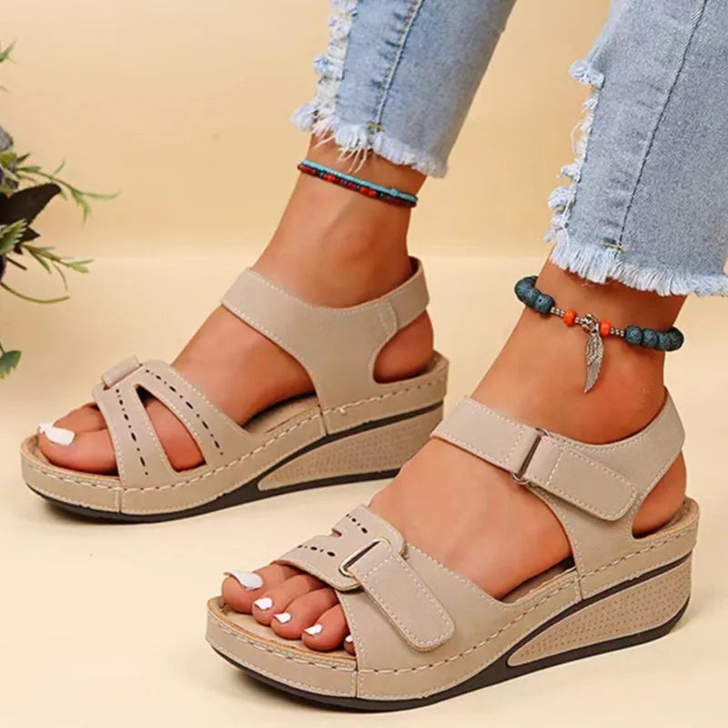Cushioned women's orthopedic sandals with arch support for ultimate comfort. Perfect open toe summer footwear.
