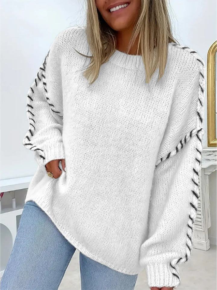 Women's warm pullover sweater in a relaxed fit, perfect for cozy everyday wear & chic winter fashion.