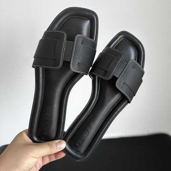 Women's versatile comfort sandals, perfect everyday slip-on shoes with a sleek minimalist look.