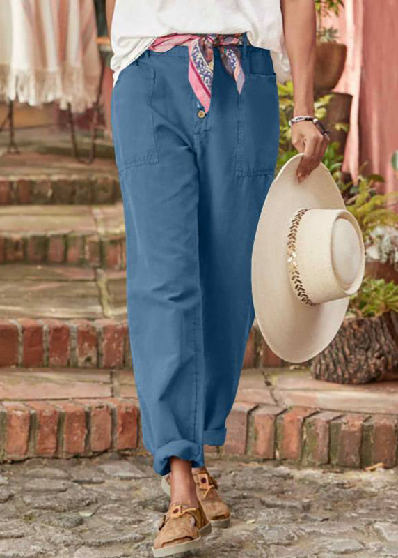 Comfort-focused women's elegant relaxed fit trousers, essential for chic and adaptable fashion.