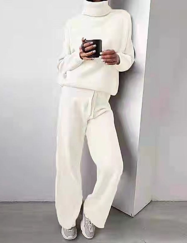 Brown Women's Aya Loungewear Set, soft two-piece for stylish home wear & casual outings.