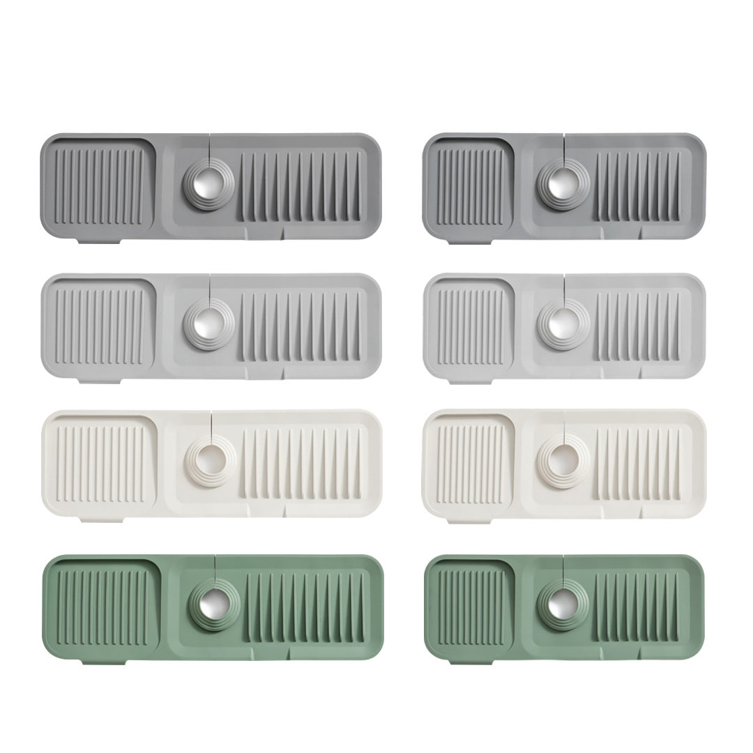 Modern self-draining silicone mat for kitchen organization, adding a touch of home decor.