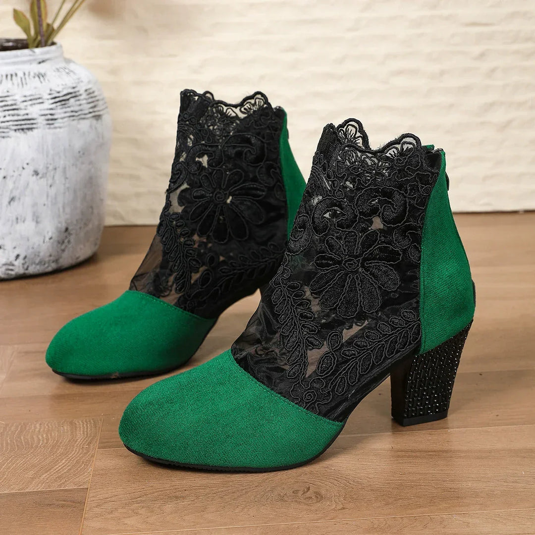 Fashionable women's block heels, featuring an ankle strap for a secure, comfortable, and chic fit.