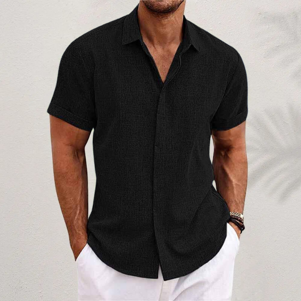 Men's relaxed fit short-sleeve shirt, comfortable & versatile for summer style.