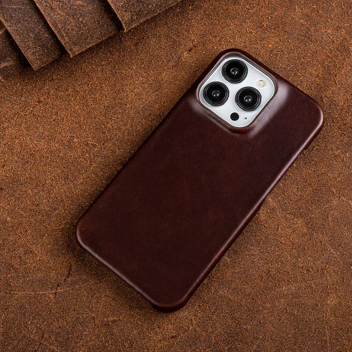 Premium protective iPhone 15 case, slim, MagSafe ready, wireless charging, anti-scratch.