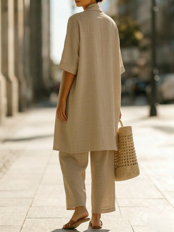 Casual women's three-piece linen-cotton outfit, ideal for relaxed summer days & versatile fashion.