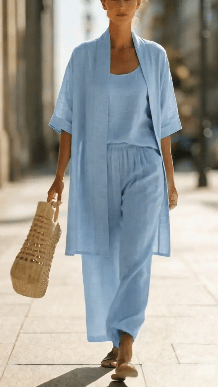 Vacation-ready women's lightweight linen-cotton three-piece set, perfect for breathable summer loungewear.