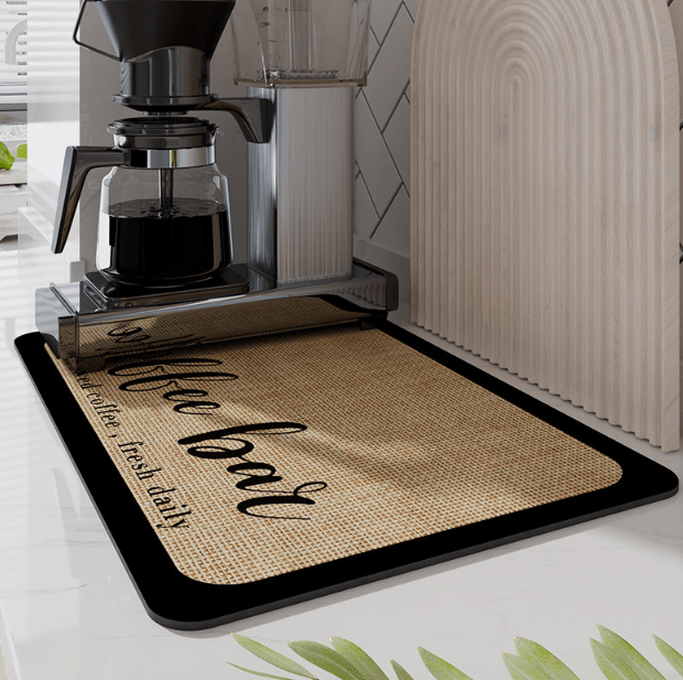 High-performance quick-dry kitchen mat, keeps counters dry and spotless with absorbent diatomite.