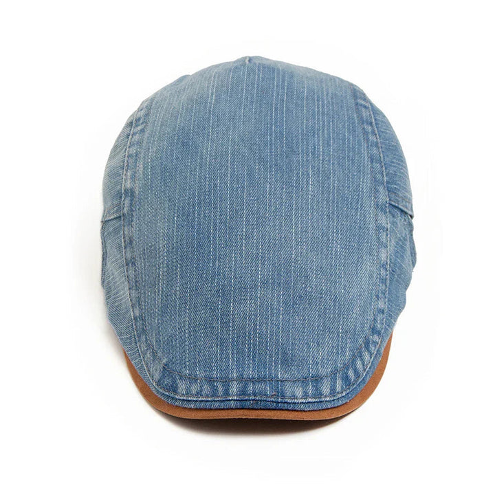Durable men's flat cap, a stylish travel accessory. Classic headwear for casual wear & outdoor fashion.