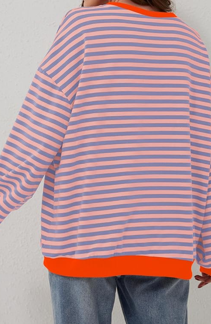 Everyday women's striped sweater, oversized and comfortable for a casual, effortless look.