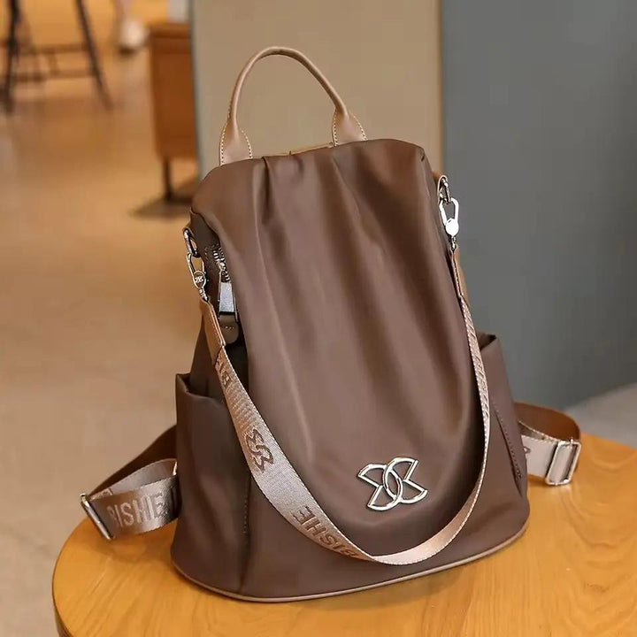 Comfortable anti-theft travel bag, ergonomic straps, and secure compartments. Essential modern accessory for any journey.