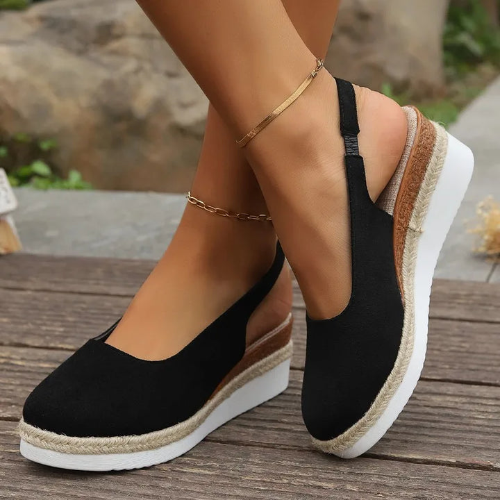 Ergonomic women's walking shoes, providing daily comfort with a lightweight build and supportive design.