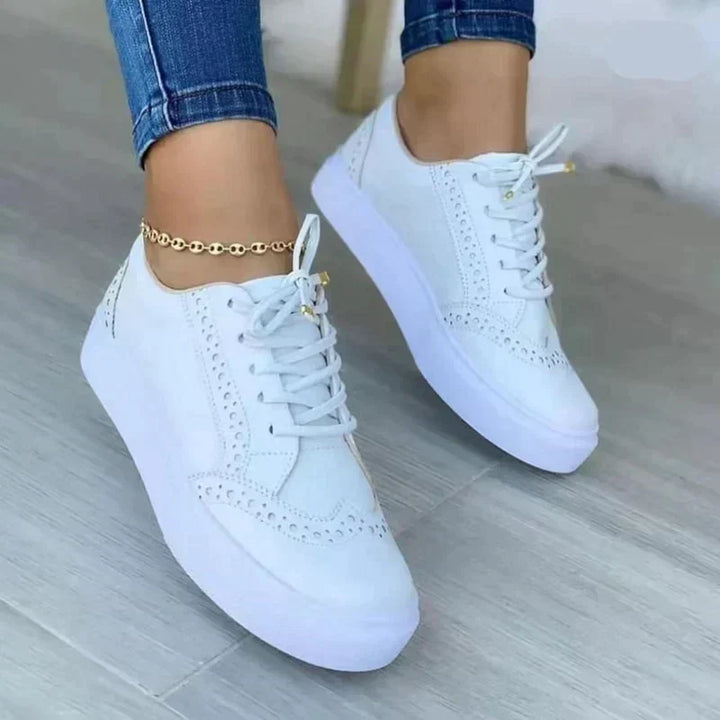 Everyday women's orthopedic footwear, designed for maximum comfort & stability.