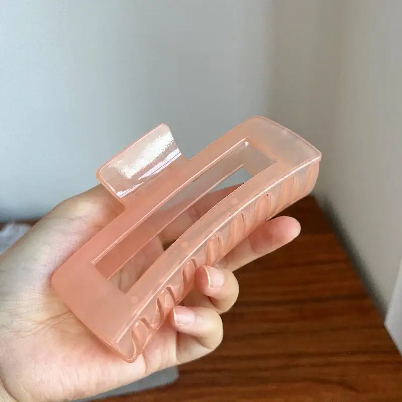 Oversized Geometric Claw Clips