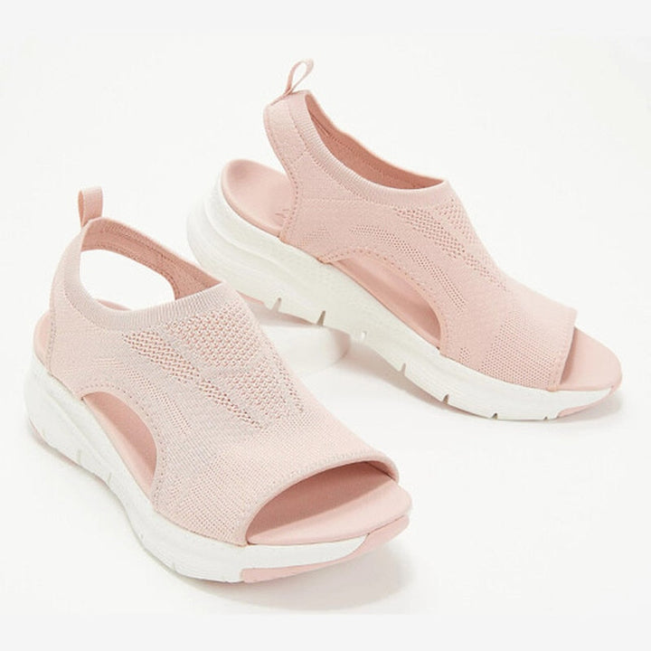Summer-ready women's orthopedic sandals with arch support, non-slip grip. Ideal for comfortable, casual daily wear.