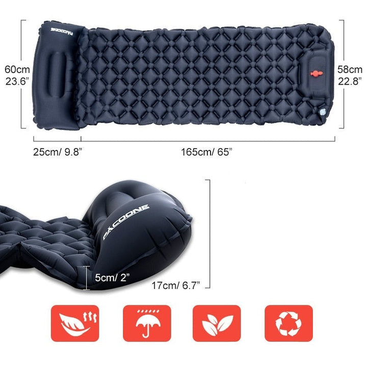 Comfortable, ultralight, waterproof air mattress for all outdoor adventures, with built-in pump.