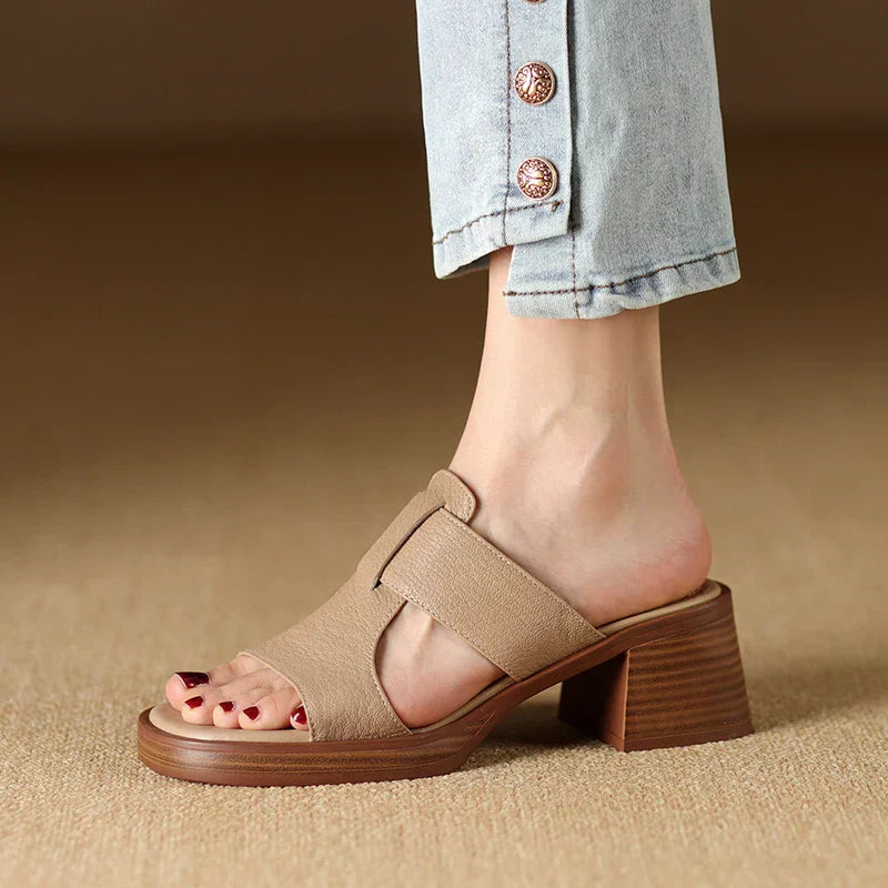 Enara Sandals