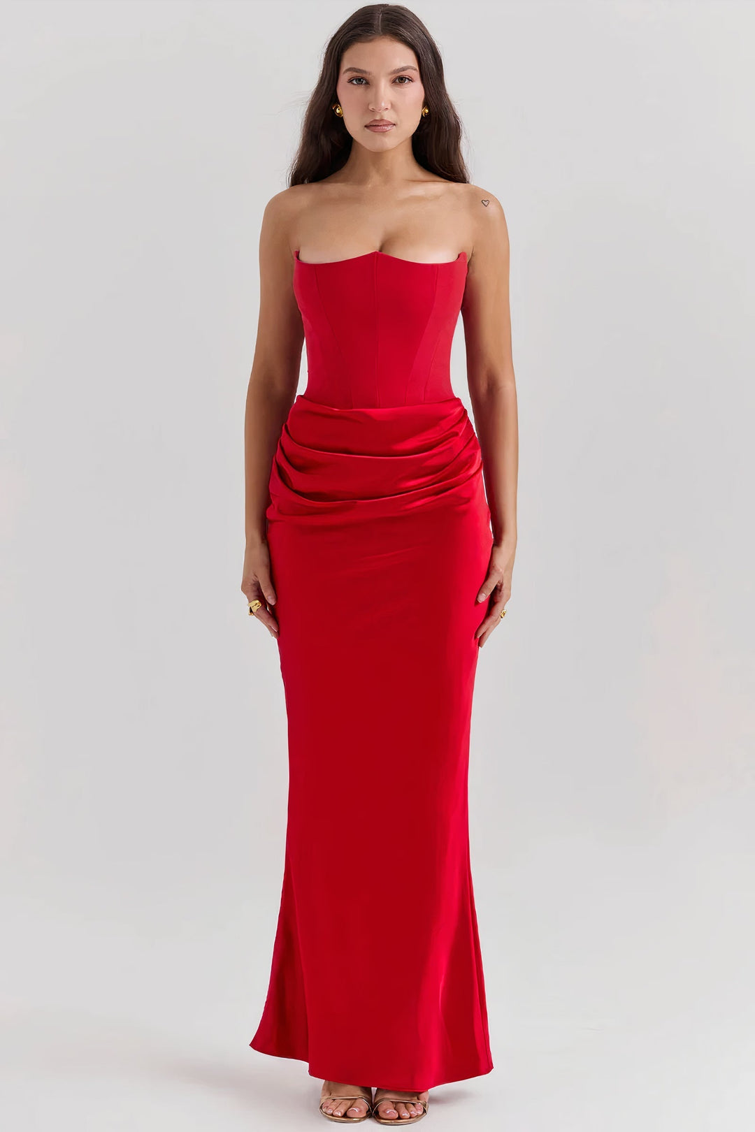 Fashionable women's elegant corset dress, strapless summer style, ideal figure-flattering party wear.
