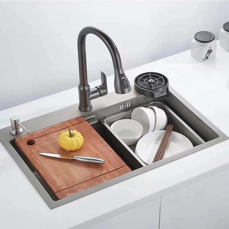 Sleek modern kitchen faucet in chrome, features pull-out spray and 360° swivel for easy sink use.