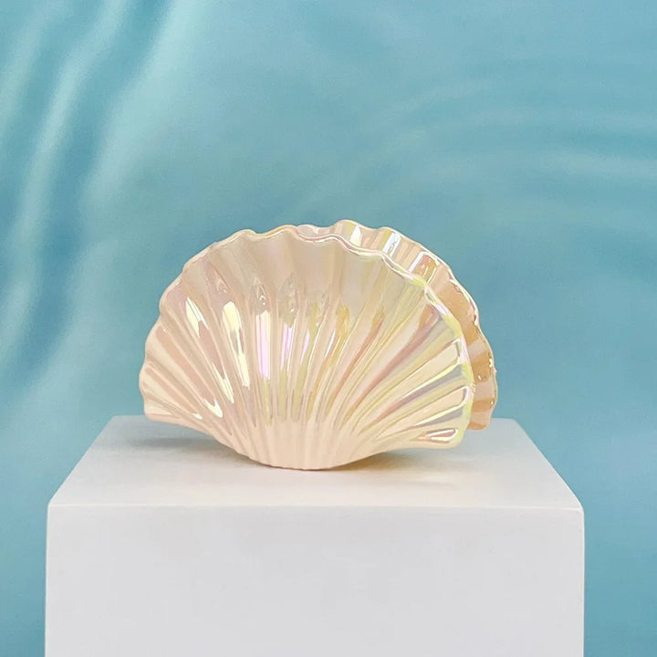 Gradient Shell Hair Claw Clip - Women's Beach Accessory
