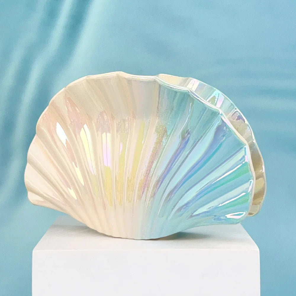 Gradient Shell Hair Claw Clip - Women's Beach Accessory
