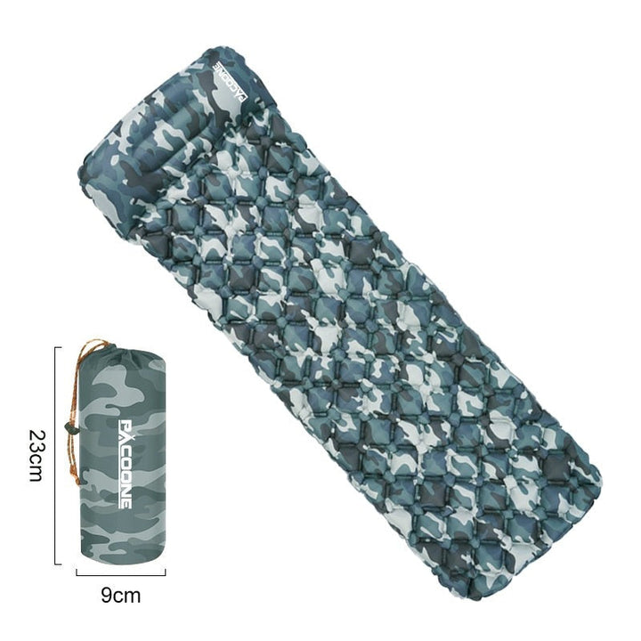 Enjoy nature with this ultralight waterproof camping air mattress and integrated pump.