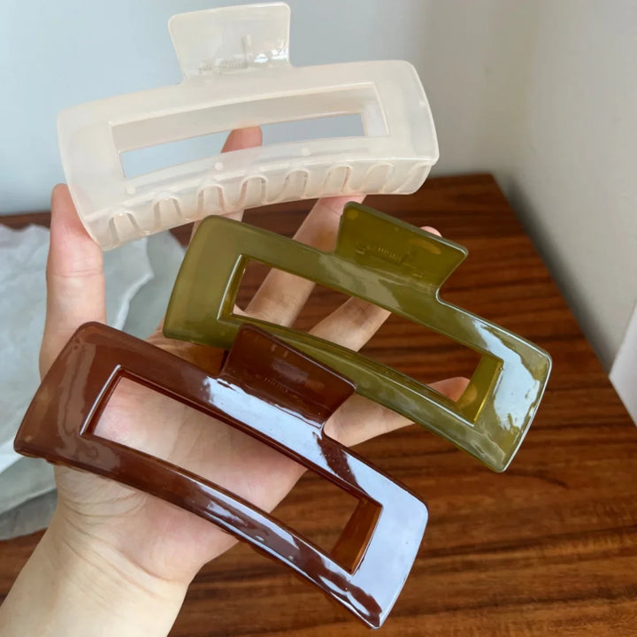 Oversized Geometric Claw Clips