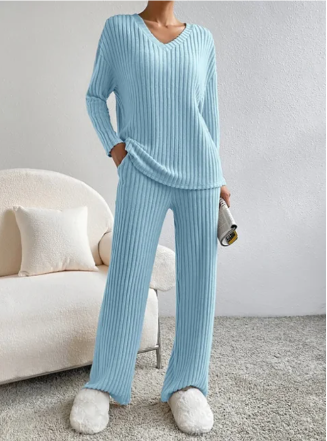 Elegant women's two-piece set, a cozy V-neck long-sleeve top and matching comfy pants for relaxed everyday wear.