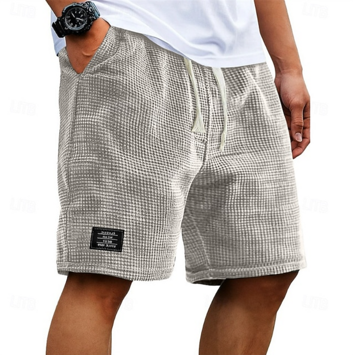 Lightweight men's summer shorts, perfect for relaxed everyday wear or vacation.