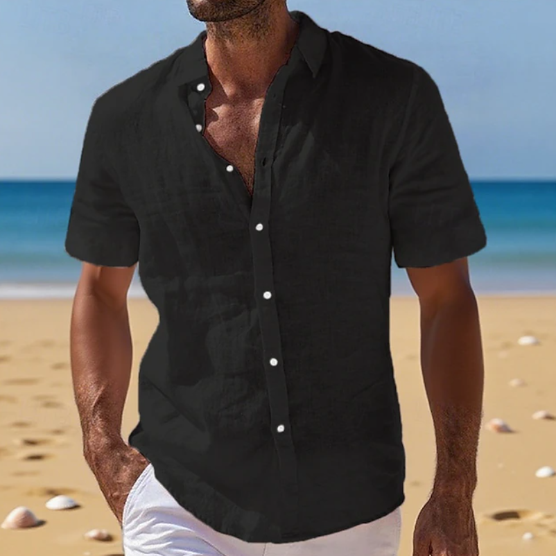 Comfortable men's light, breathable short sleeve shirt for summer and everyday wear.