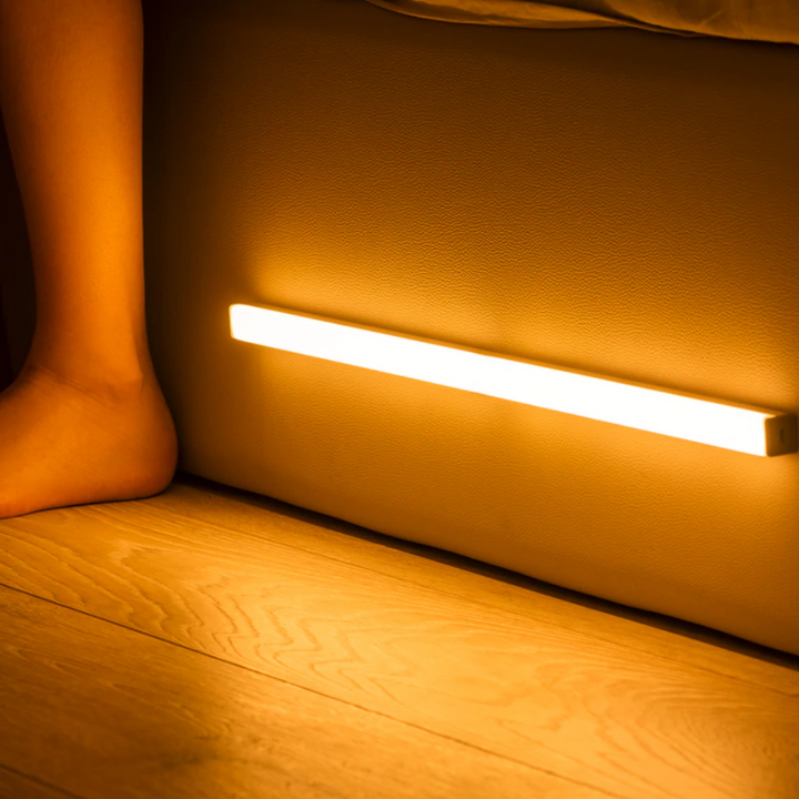 Wireless motion sensor LED light bar with magnetic mount for easy cabinet & closet lighting.