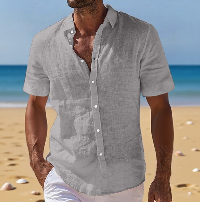 Stylish men's relaxed fit short sleeve shirt, a classic choice for modern summer fashion.