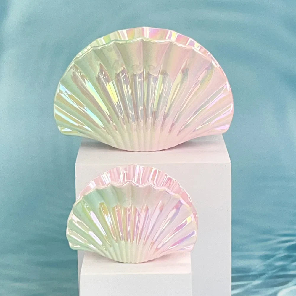 Gradient Shell Hair Claw Clip - Women's Beach Accessory