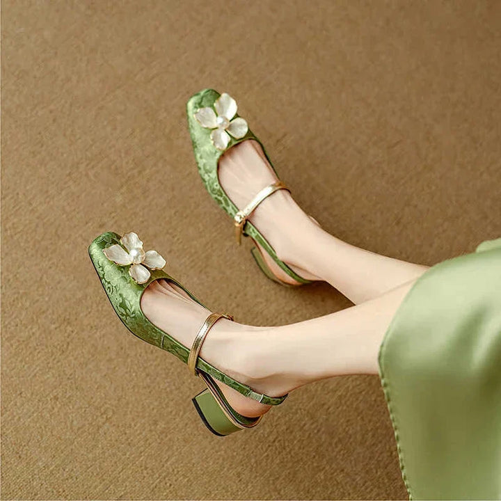 Comfortable floral jacquard block-heel pumps for women. Ideal elegant dress shoes for daily wear.