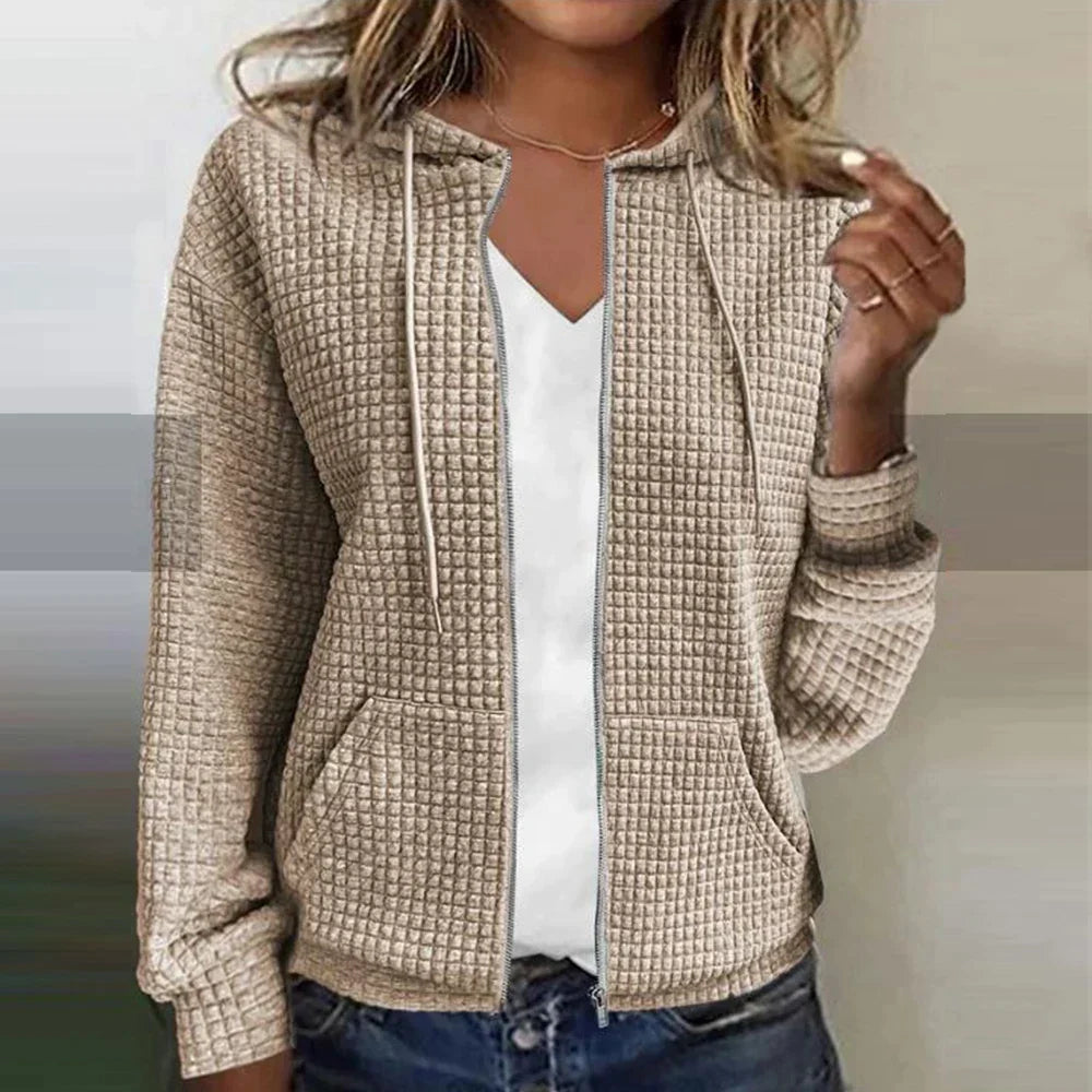Stylish & warm women's checked water-repellent jacket. Essential fashion winter coat for everyday.