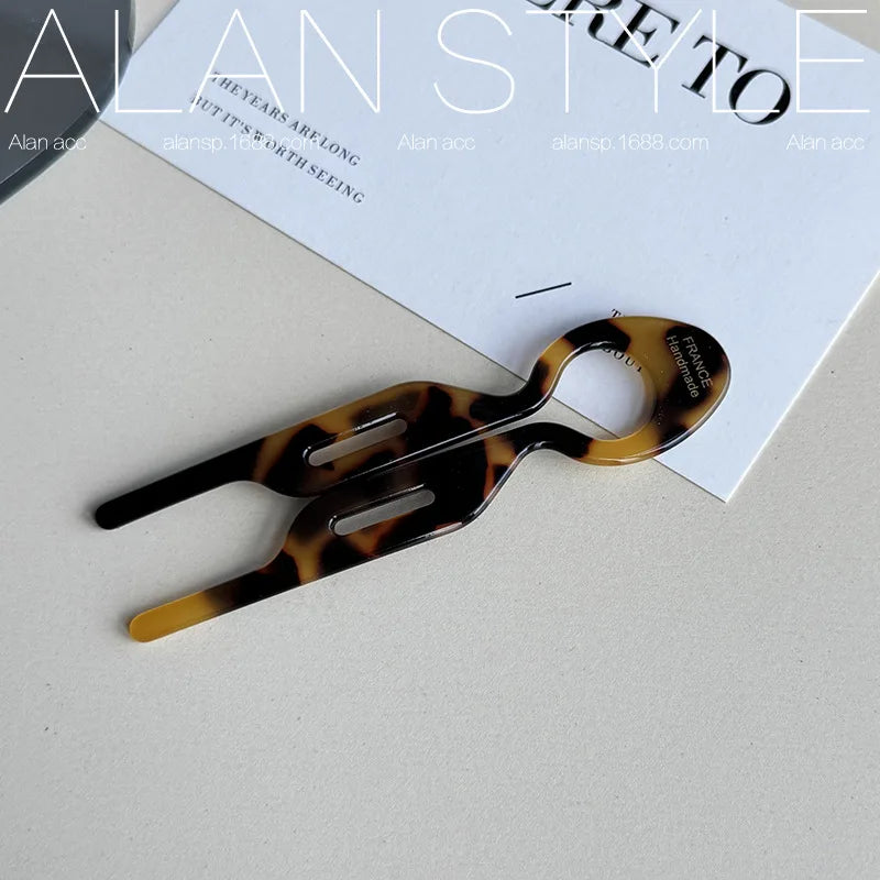 Women's Hollow Comb Hair Clip