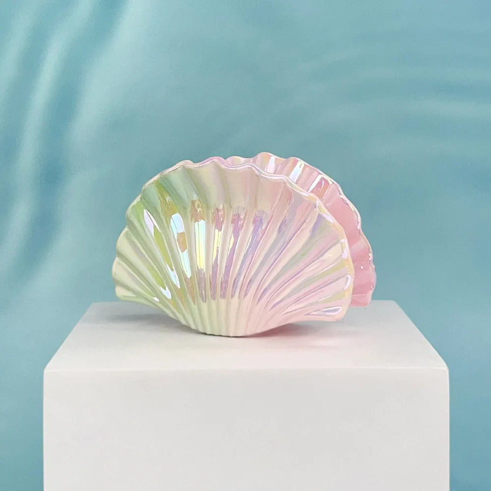 Gradient Shell Hair Claw Clip - Women's Beach Accessory