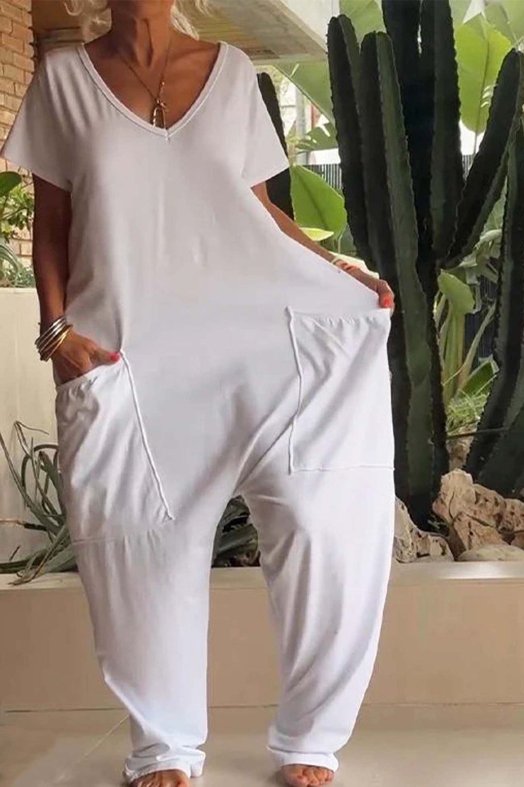 Women's V-Neck Short Sleeve Jumpsuit