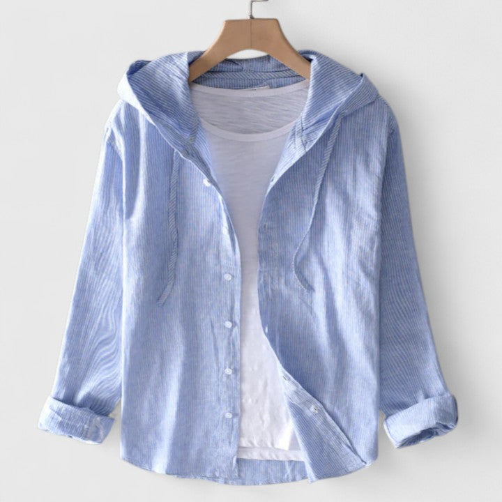 Women's comfortable hooded long-sleeve blouse in a relaxed fit, perfect for casual everyday wear.