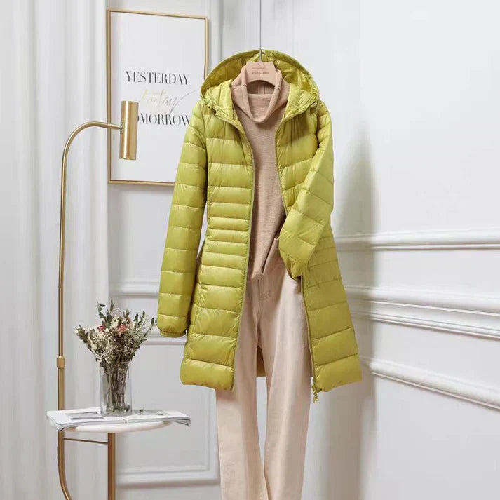 Stylish women's ultralight puffer jacket, perfect versatile outerwear for casual cold weather. Stay warm & comfortable.