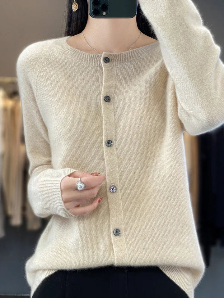 Comfortable knitwear cardigan for women. Chic long-sleeve design with an elegant button front.