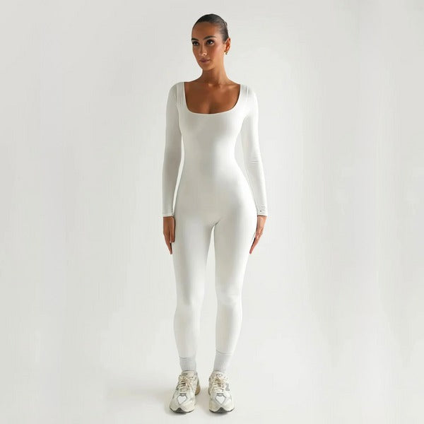Women's comfortable yoga jumpsuit, perfect for activewear, Pilates, and athleisure activities.