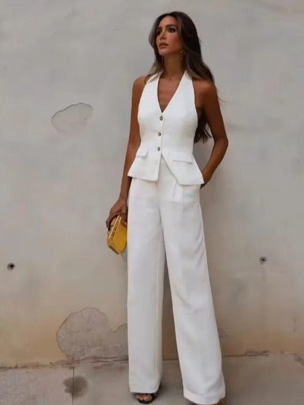 White women's two-piece streetwear set. Chic, elegant, and versatile matching outfit for comfy fashion.