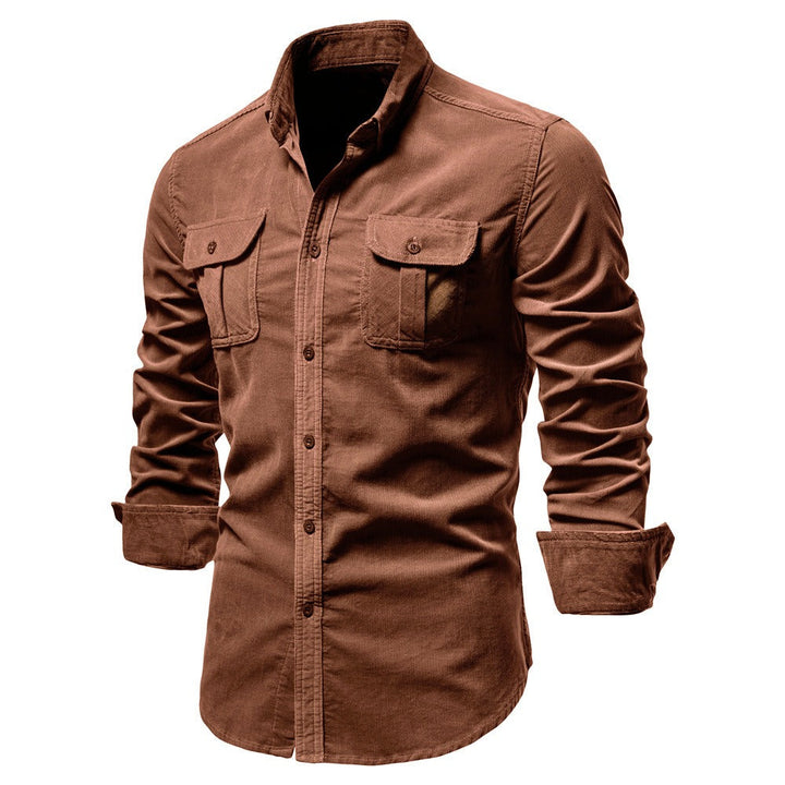 Everyday wear men's shirt. Casual button-down, long sleeve, with chest pockets. Provides a modern fit for smart casual menswear.