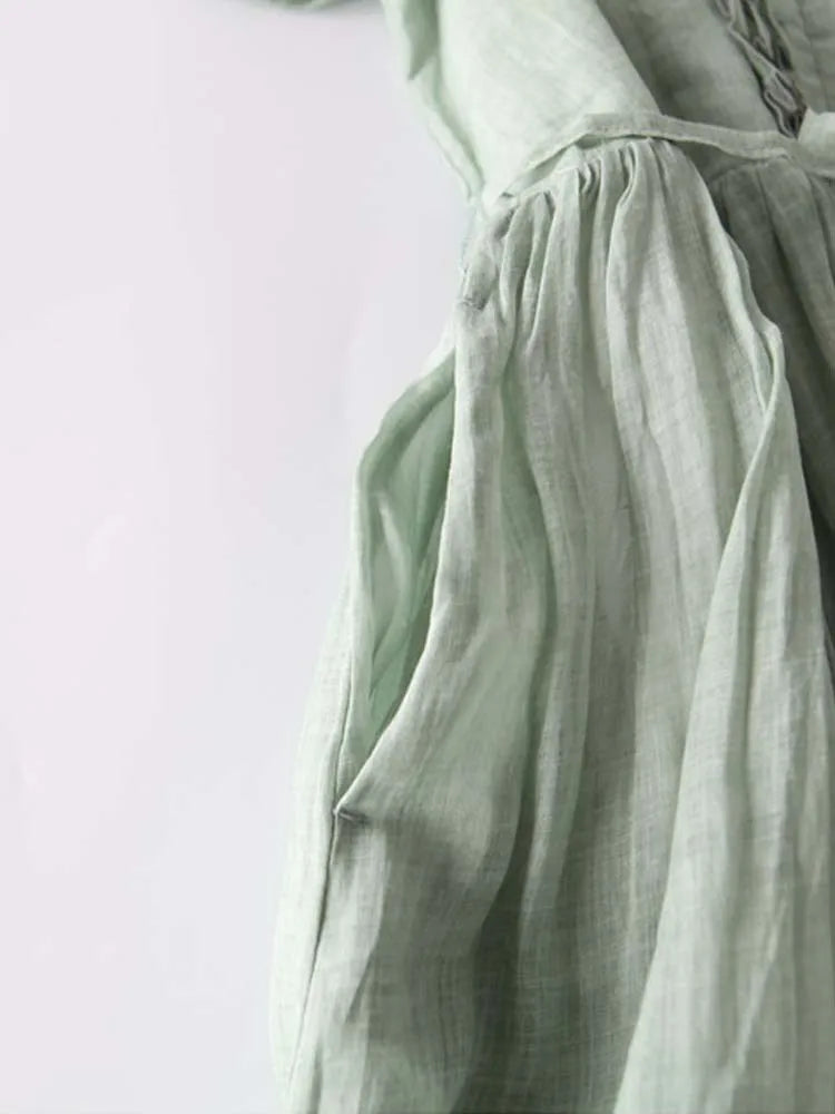 Floral midi dress, women's elegant vintage fashion, flattering fit, perfect for retro summer styling.