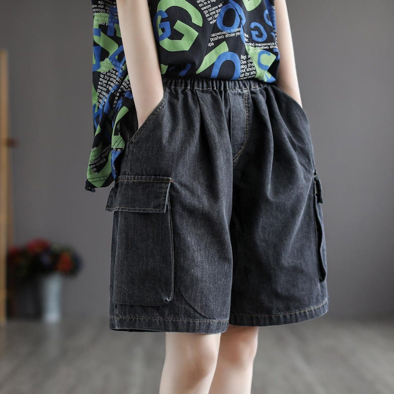 Relaxed fit women's wide leg jorts, offering a trendy baggy look. Stylish denim cargo shorts for summer fashion.