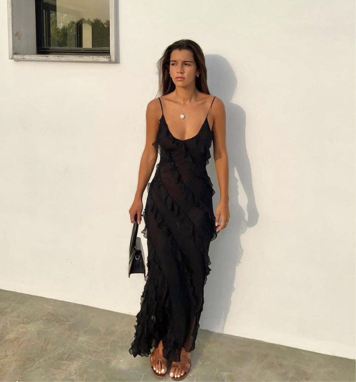 Versatile ruffle spaghetti strap maxi dress, a comfortable yet formal gown for any evening party.