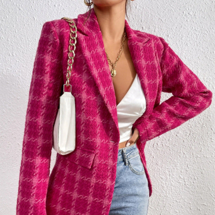 Stylish pink oversized blazer for women, a versatile tailored jacket for formal wear, office or a modern classic look.